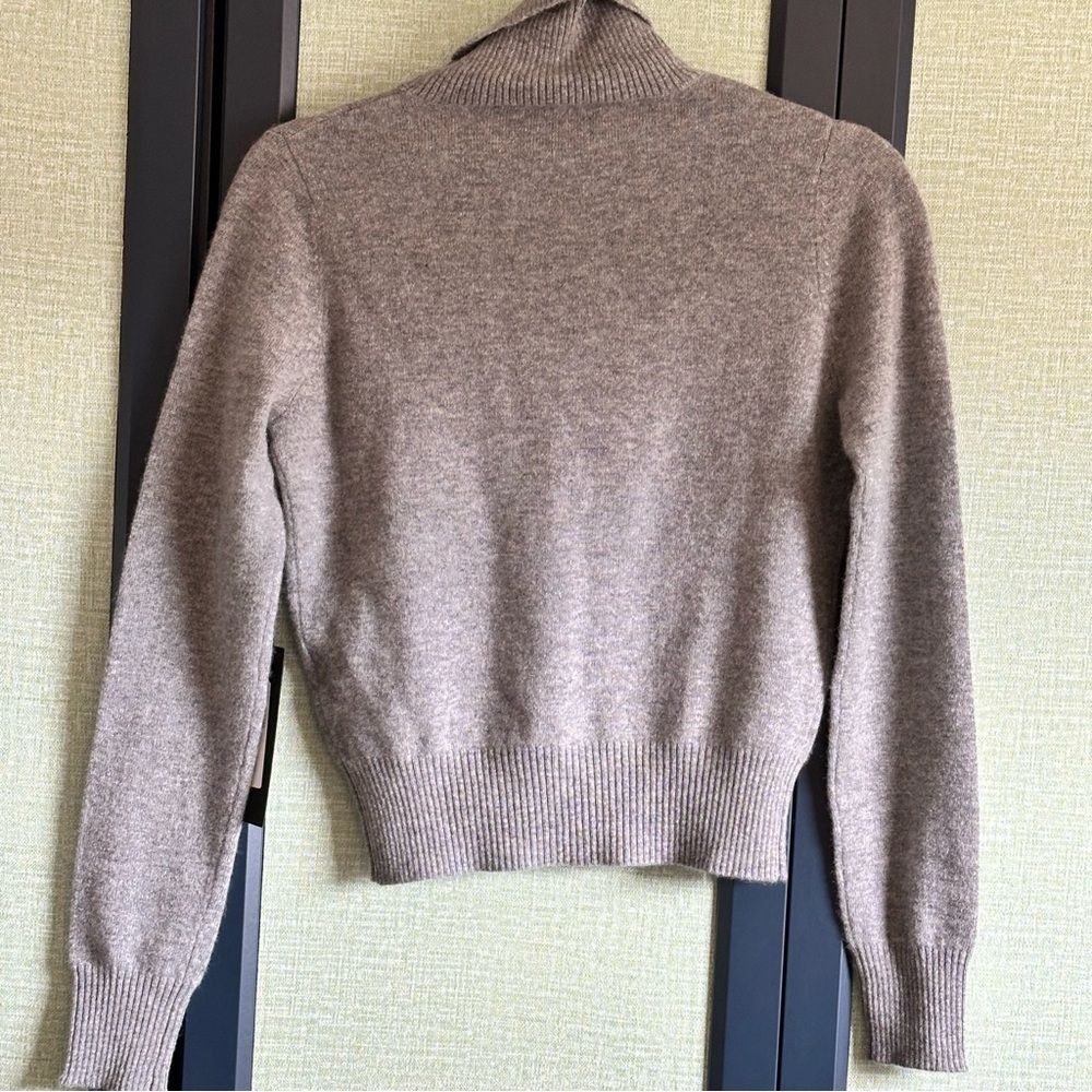 Born2Kreate 100% Cashmere Cropped Fitted Turtleneck Sweater in Smoke, NWT, Sz XS - Picture 4 of 8